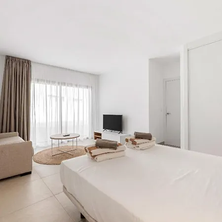 Altos Tabaiba 7a By Escape 别墅 *