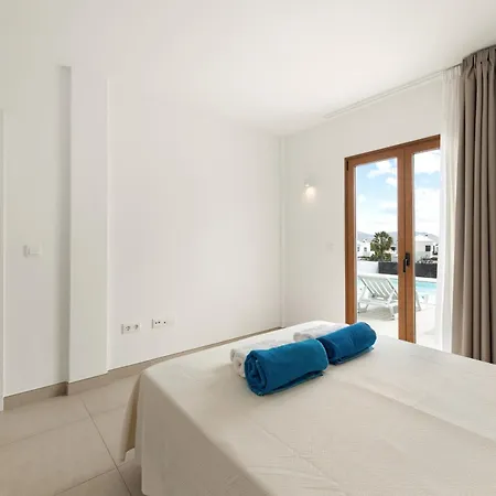Altos Tabaiba 7a By Escape * Playa Blanca