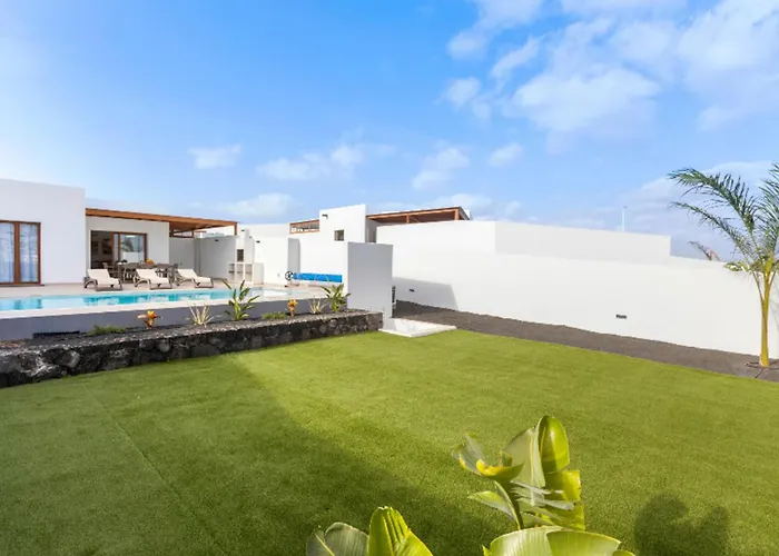 Altos Tabaiba 7a By Escape * Playa Blanca